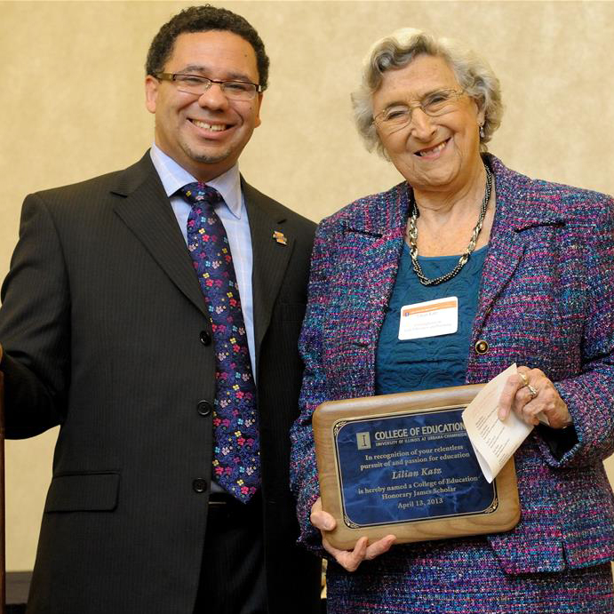 lillian-katz_2013 Lillian Katz accepting the James Scholar Award